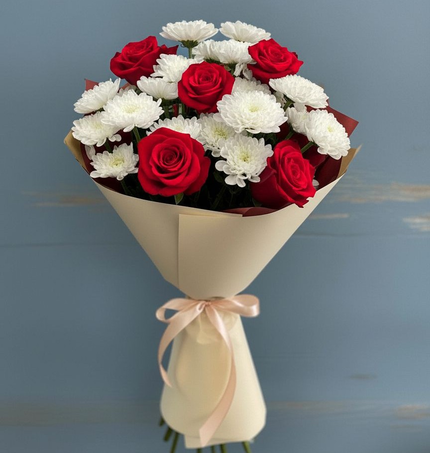 Букет цветов из: Розы и Хризантемы в Чкалово