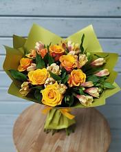 Букет цветов из:  Альстромерии и Розы #REPLACE_PRED# Чкалово