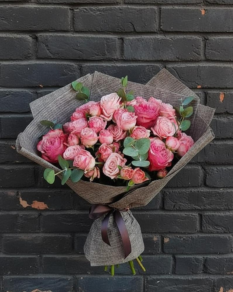 Букет цветов из: Розы в Чкалово