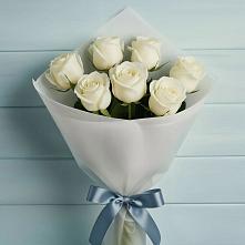 Букет 7 Белых роз Эдлесс Лав в Чкалово