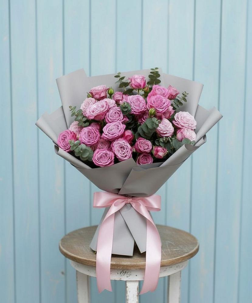 Букет цветов из: Розы в Чкалово