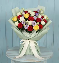 Букет цветов из:  Розы в Чкалово