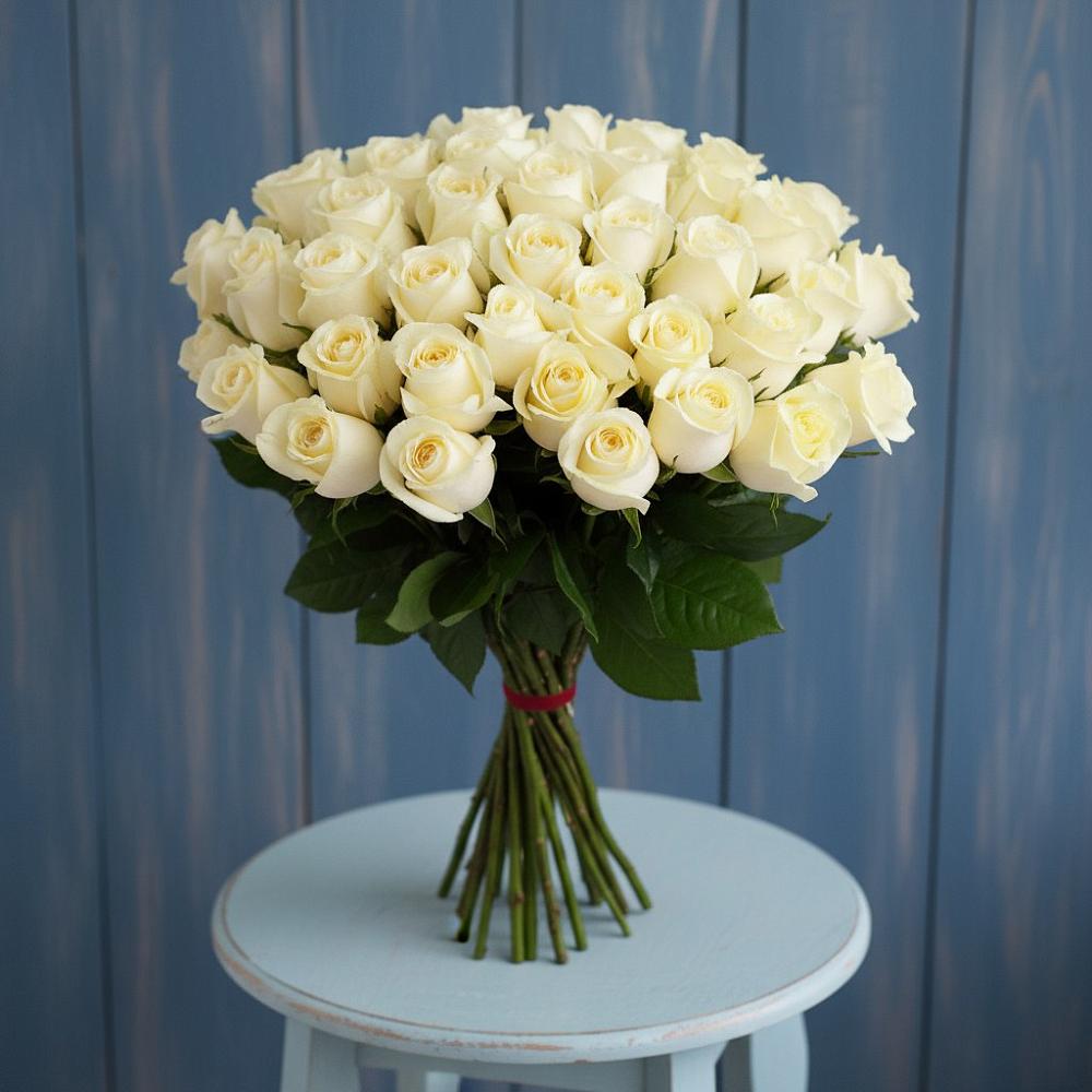 Букет 51 Белая роза Эдлесс Лав в Чкалово