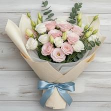 Букет цветов из:  Лизиантусы в Чкалово