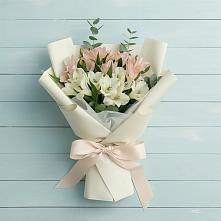 Букет цветов из:  Альстромерии #REPLACE_PRED# Чкалово