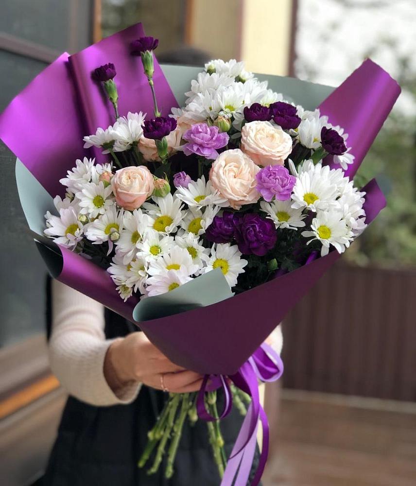 Букет цветов из: Хризантемы, Гвоздики и Розы в Чкалово