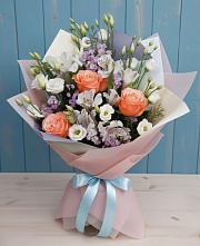 Букет цветов из:  Лизиантусы, Розы, Альстромерии и Гипсофила #REPLACE_PRED# Чкалово