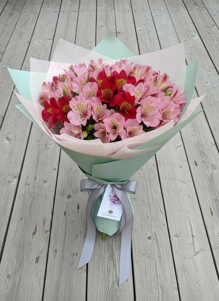 Букет цветов из: Альстромерии в Чкалово