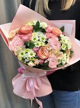 Букет нежные объятья в Чкалово Букет цветов из: Гвоздики, Розы и Хризантемы в Чкалово
