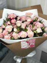Букет цветов из:  Розы в Чкалово