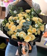 Букет цветов из:  Розы и Лизиантусы #REPLACE_PRED# Чкалово