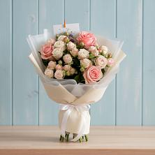 Букет цветов из:  Розы в Чкалово