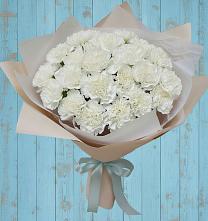 Букет цветов из:  Гвоздики в Чкалово