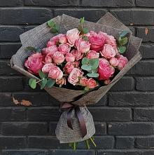 Букет цветов из:  Розы в Чкалово